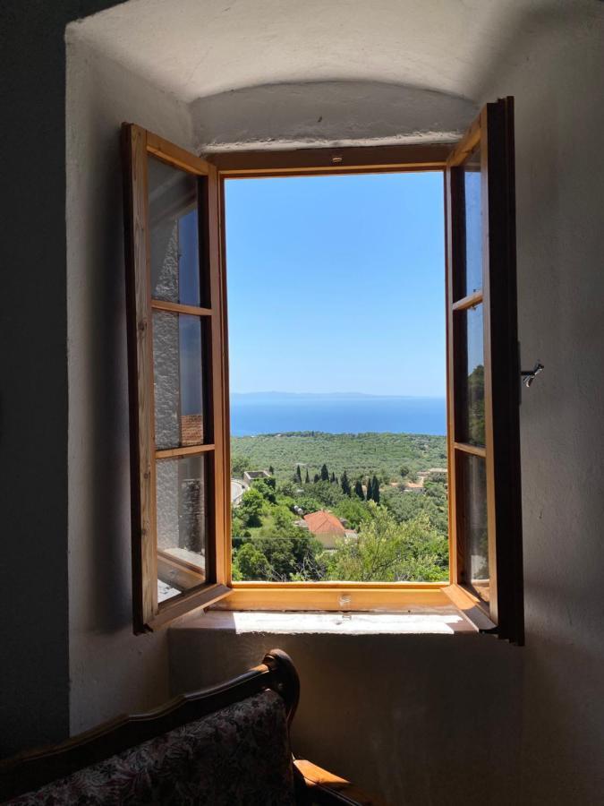 Shotgun Hostel & Guesthouse Vuno Экстерьер фото