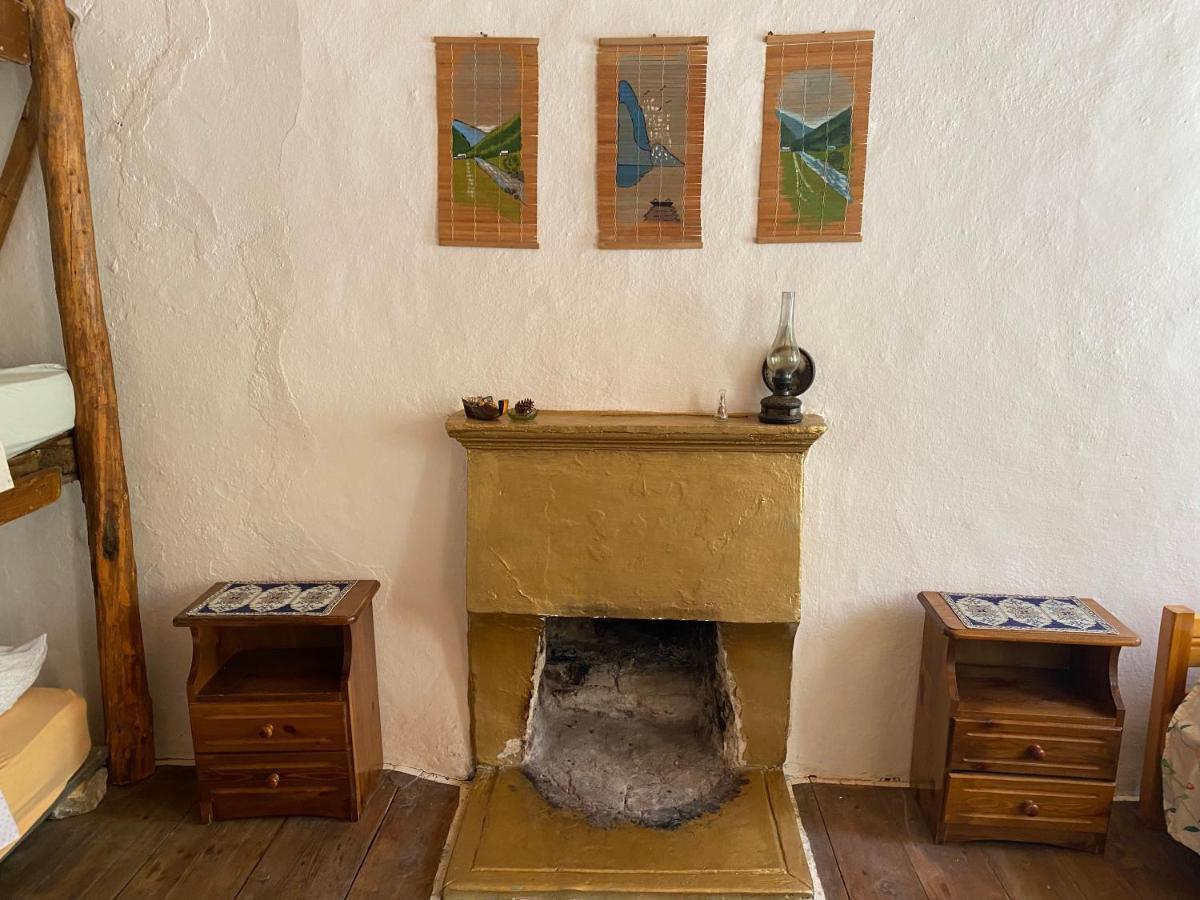Shotgun Hostel & Guesthouse Vuno Экстерьер фото