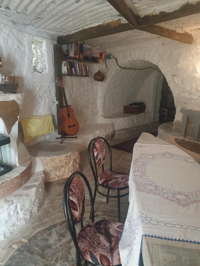 Shotgun Hostel & Guesthouse Vuno Экстерьер фото