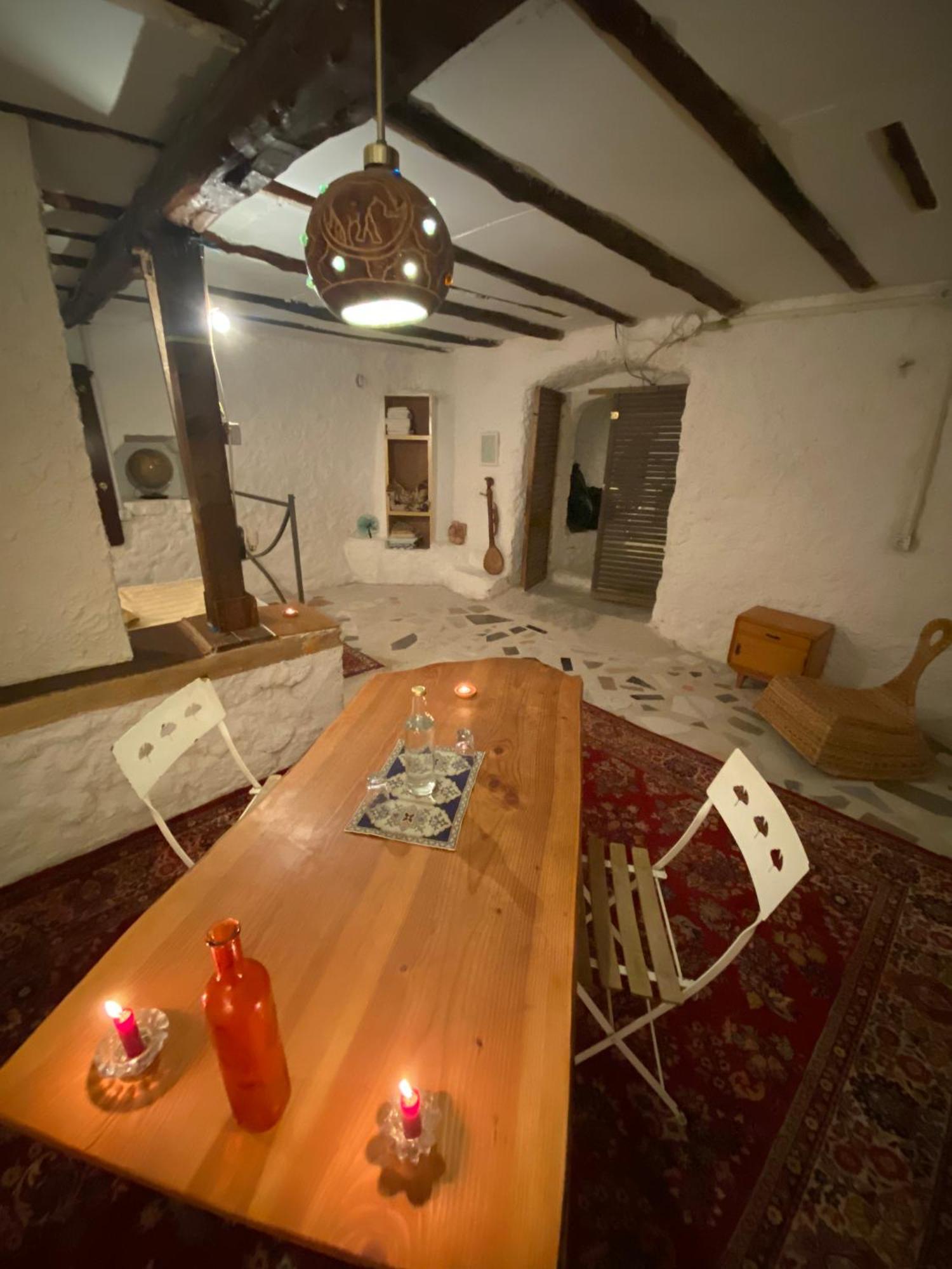 Shotgun Hostel & Guesthouse Vuno Экстерьер фото