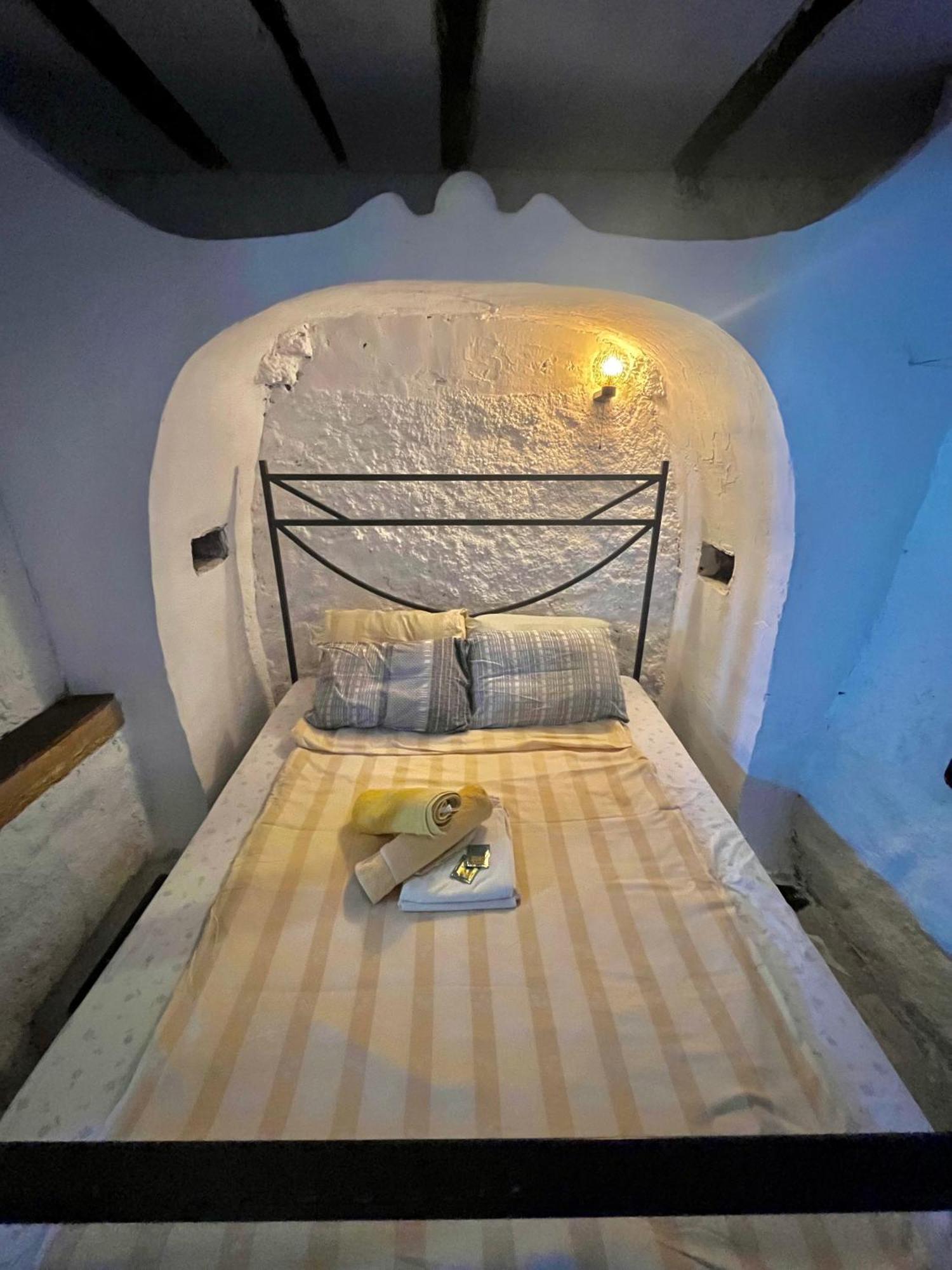 Shotgun Hostel & Guesthouse Vuno Экстерьер фото